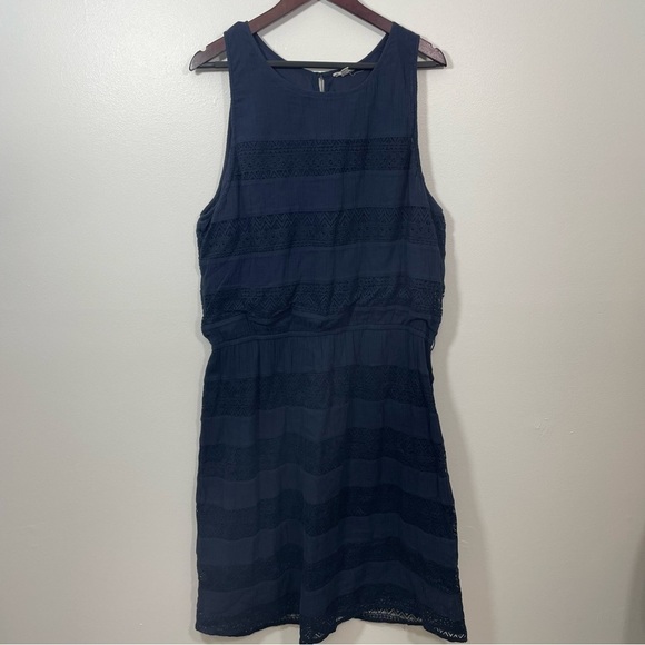 Garnet Hill Lace Cottage Core Dress - Picture 4 of 7